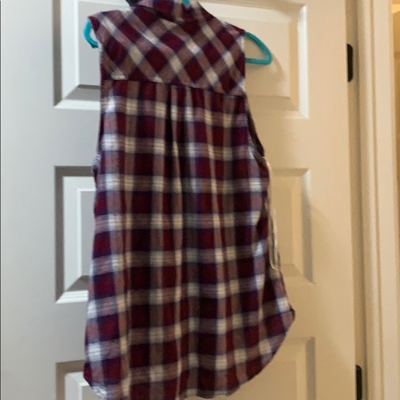 Plaid button down top - Picture 2 of 3